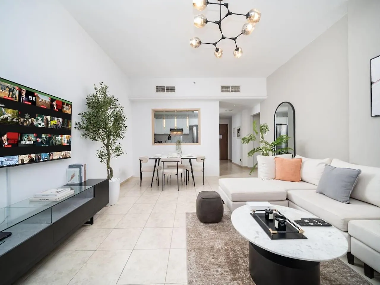 Elegant And Spacious 2-Bedroom Apartment In Jvt Dubai