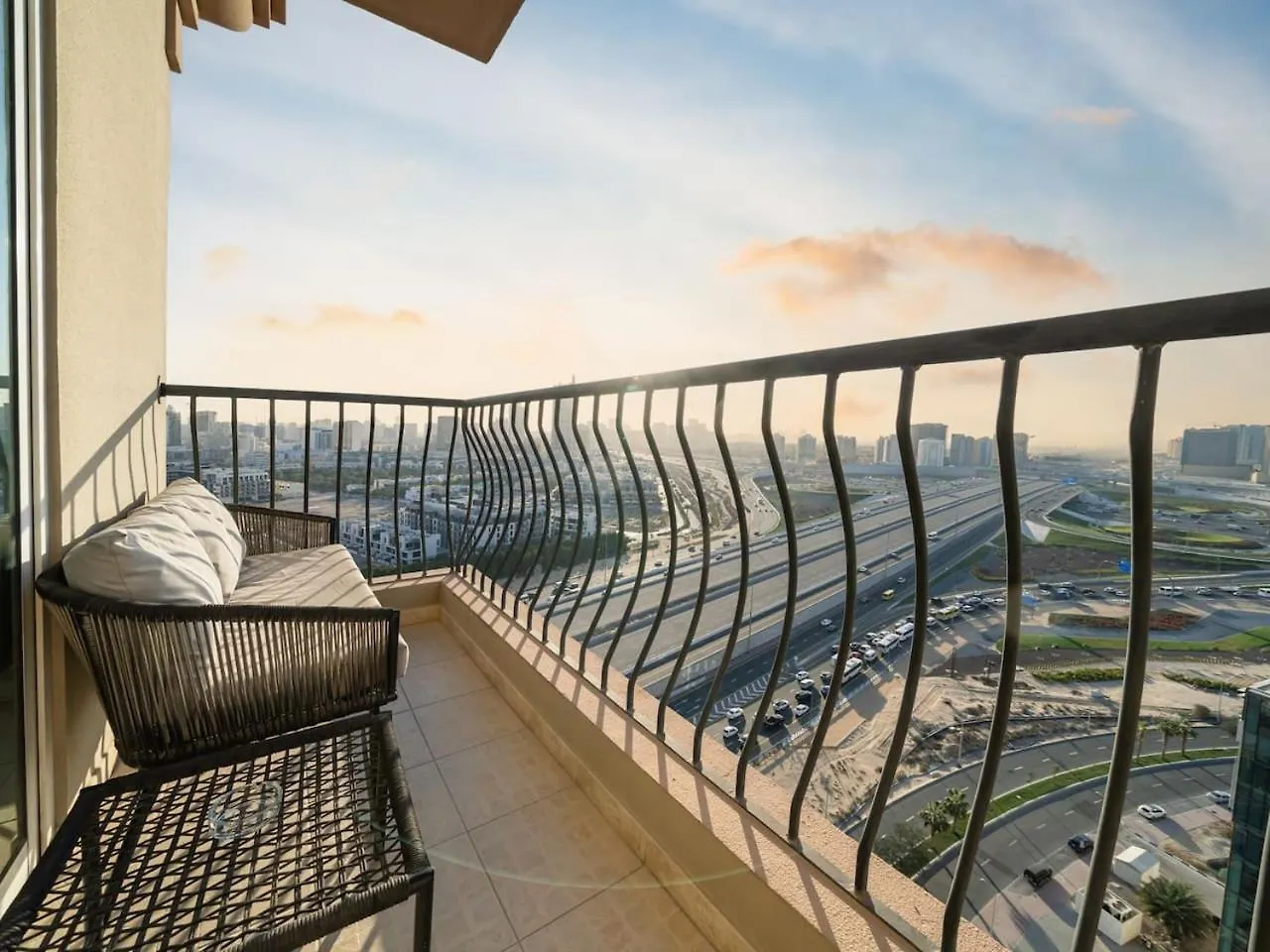 Elegant And Spacious 2-Bedroom Apartment In Jvt Dubai United Arab Emirates