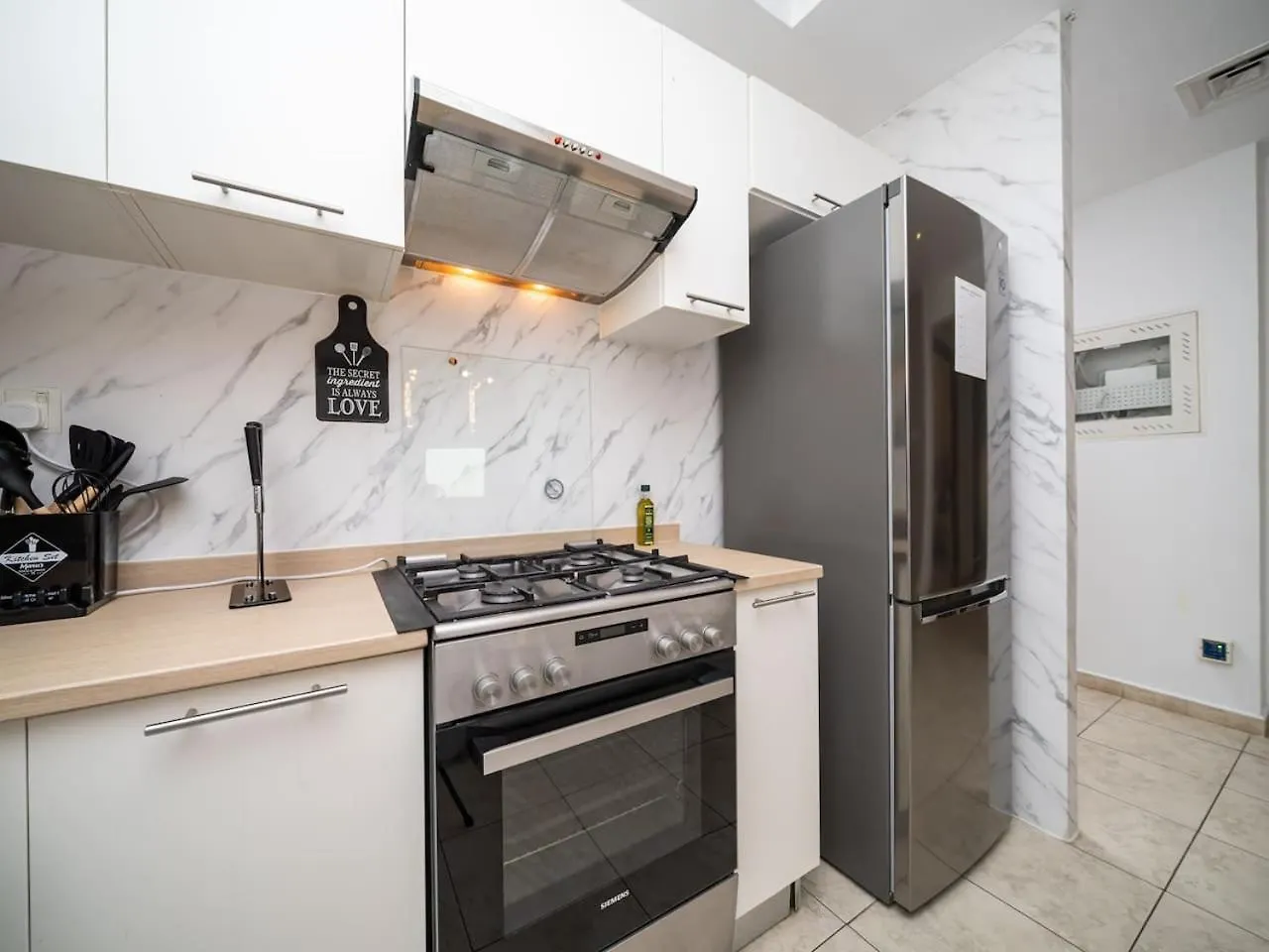 Elegant And Spacious 2-Bedroom Apartment In Jvt Dubai