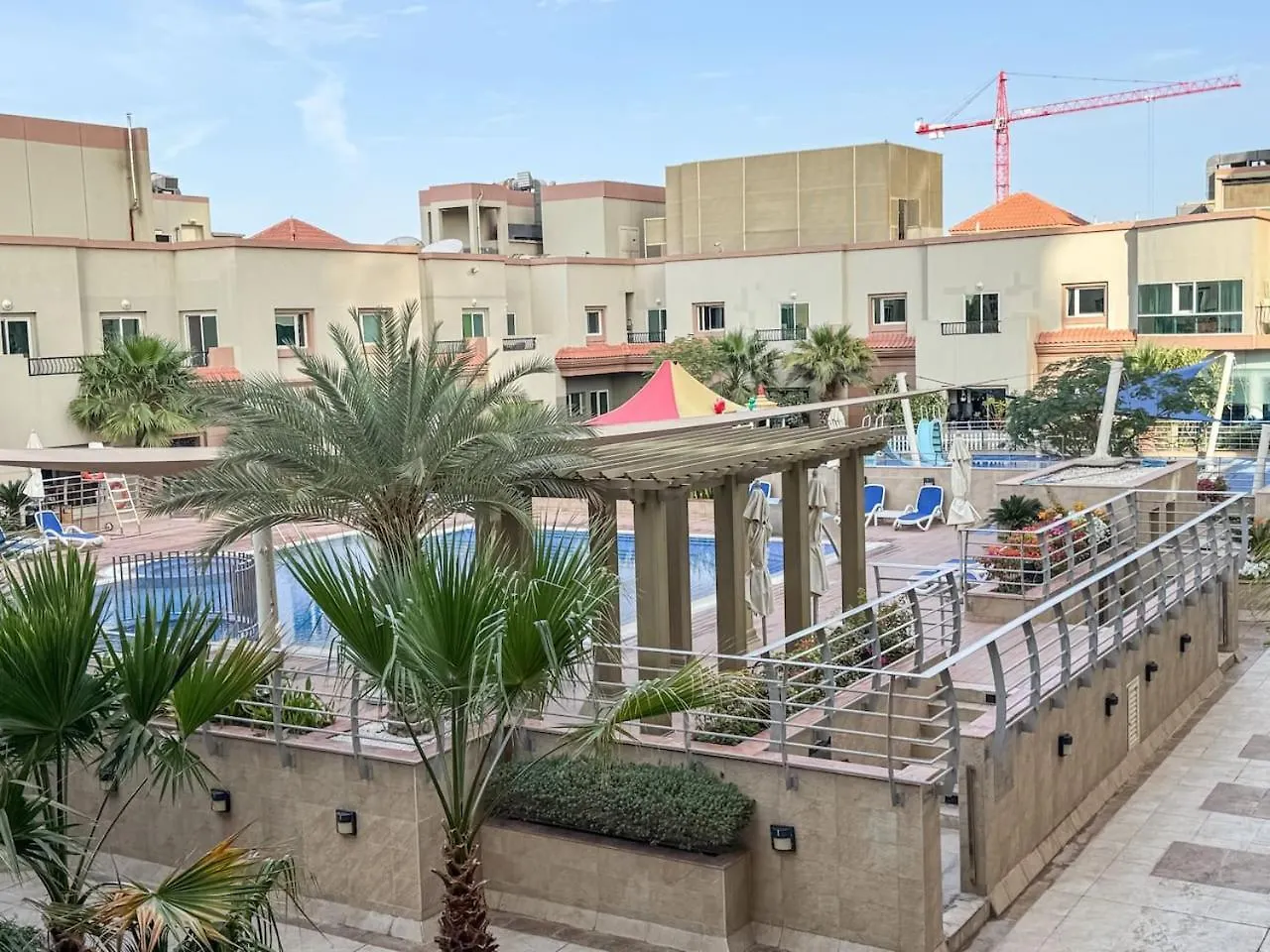 Elegant And Spacious 2-Bedroom Apartment In Jvt location